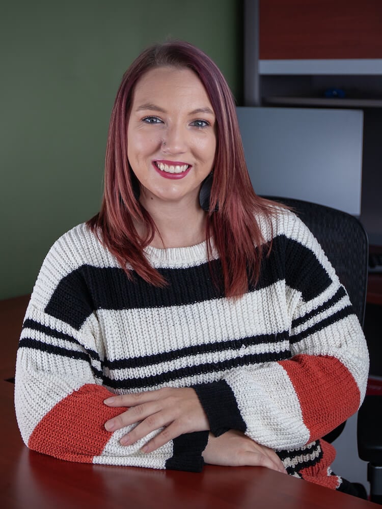 Kelly Cox, Operations Assistant